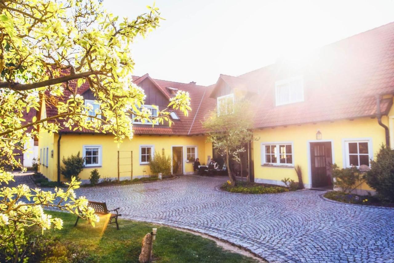Pension Sankt Urban Sommerach Kültér fotó